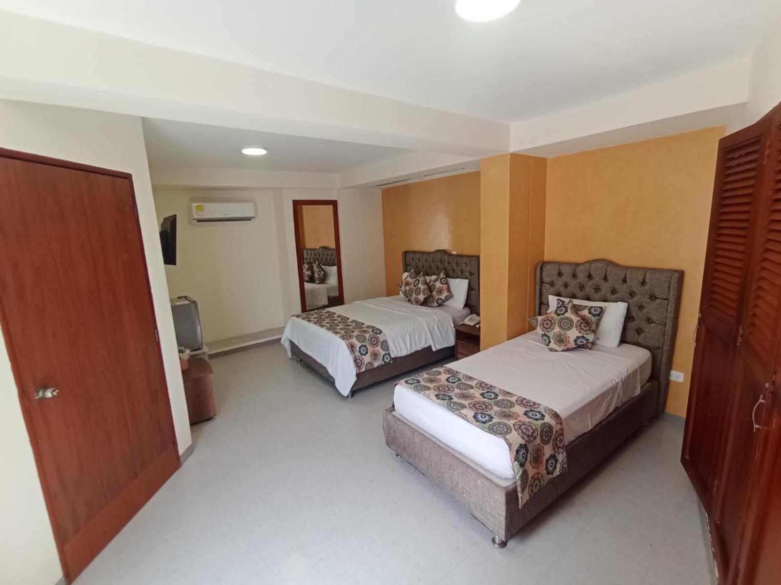 Luka Cartagena Hotel Екстер'єр фото